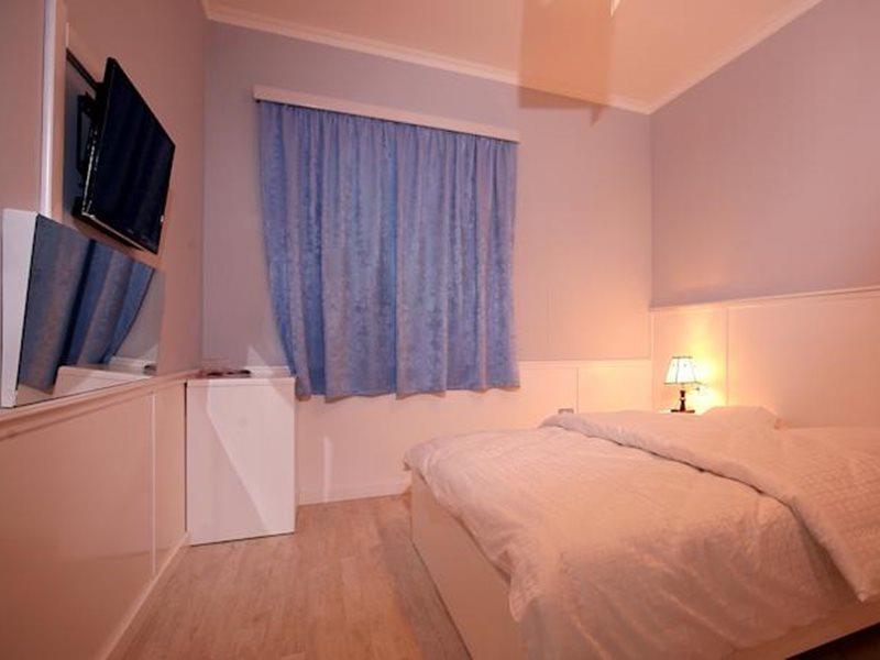 Hotel Kastria 티라나 외부 사진